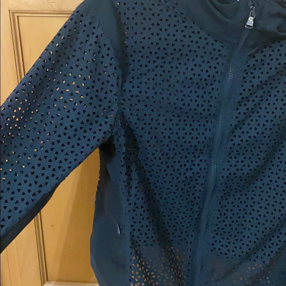 Jacket - Picture 2 of 4